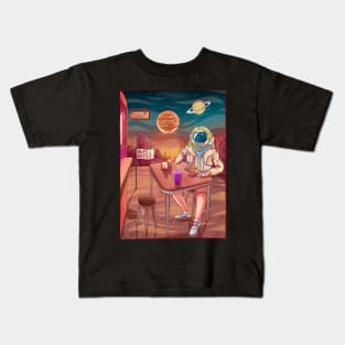 Astronaut Eating Noodles on Mars - Funny Astronaut in Space Kids T-Shirt